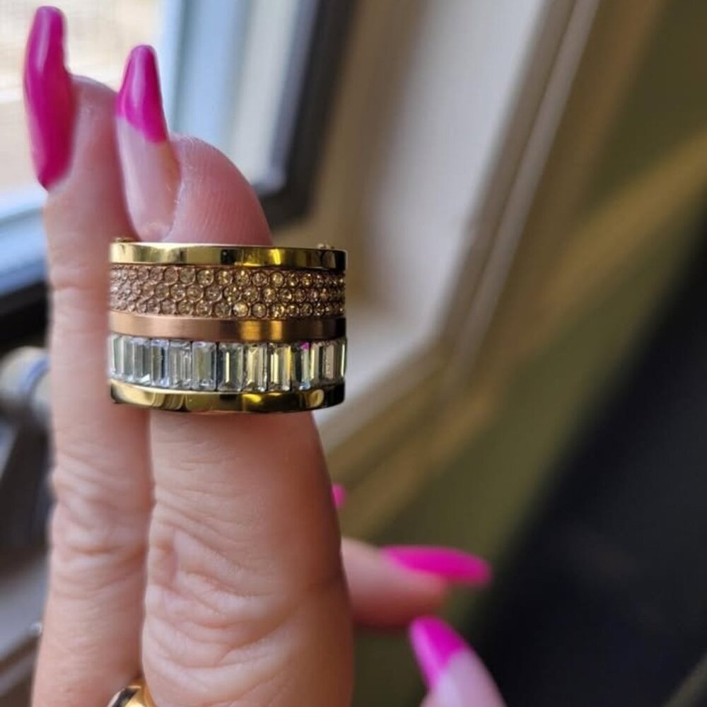 Michael Kors Brilliance Pave Baguette Barrel Ring $115 Two Tone Gold SZ 8